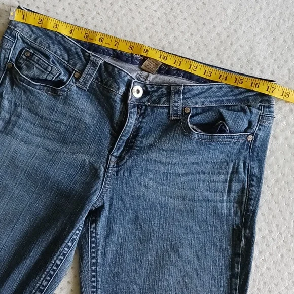 Refuge low-rise flare jeans size - Picture 7 of 12